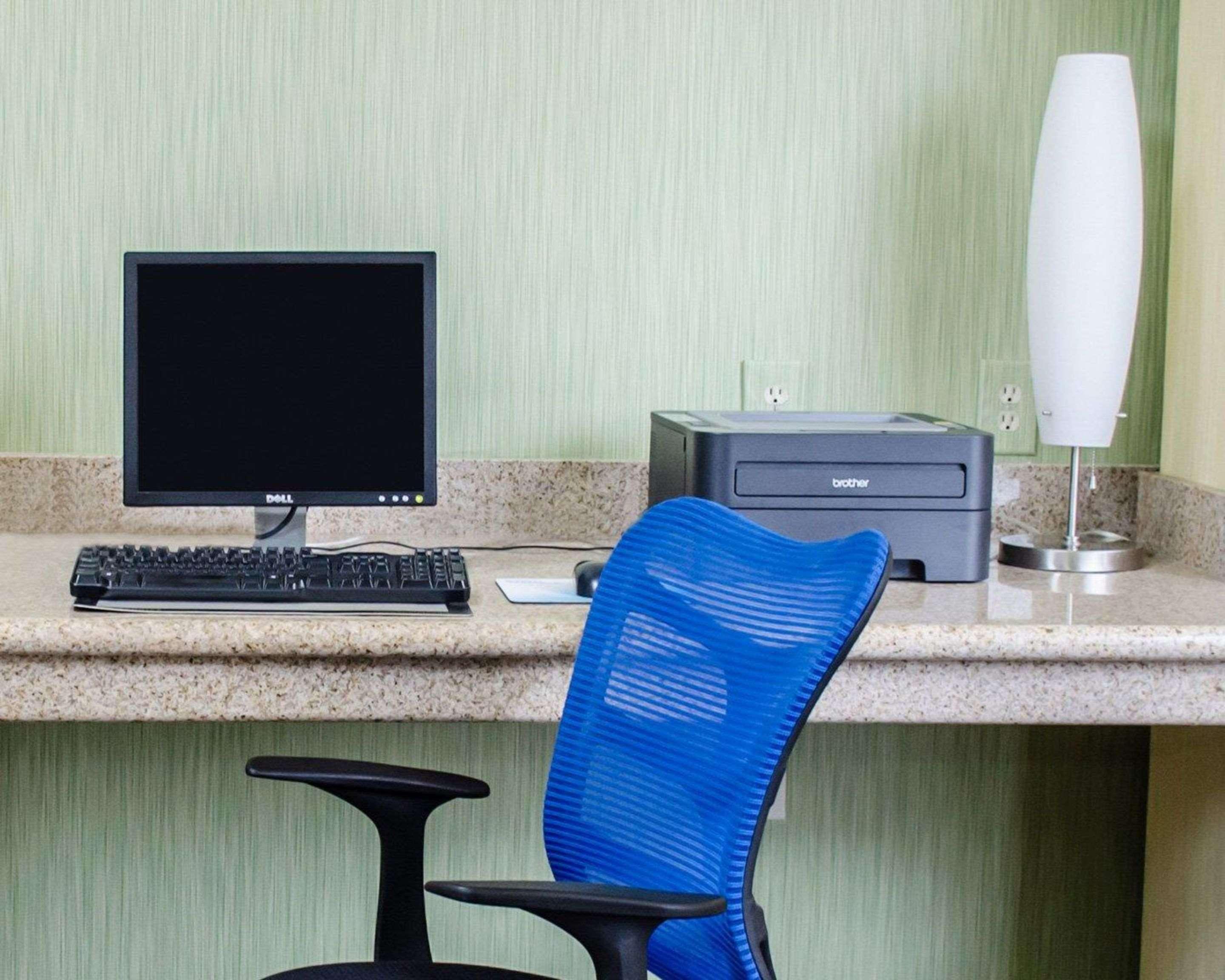 Quality Inn & Suites Medina - Akron West Екстер'єр фото