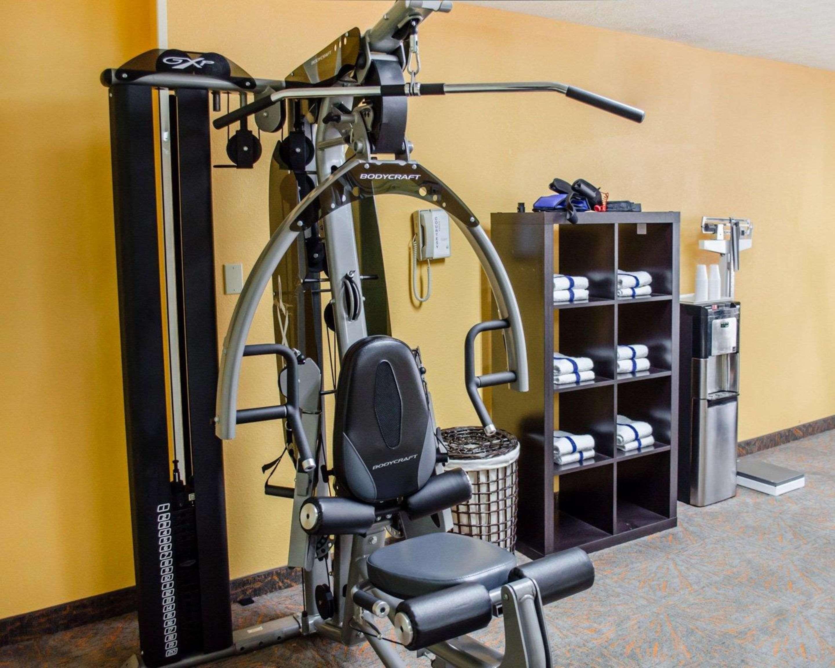 Quality Inn & Suites Medina - Akron West Екстер'єр фото